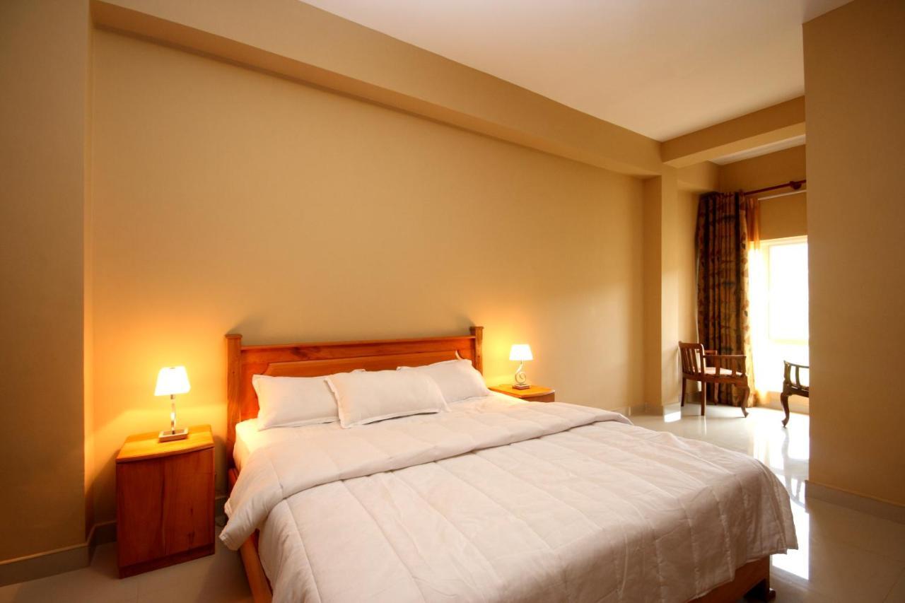 Hotel Ashford Nuwara Eliya Buitenkant foto